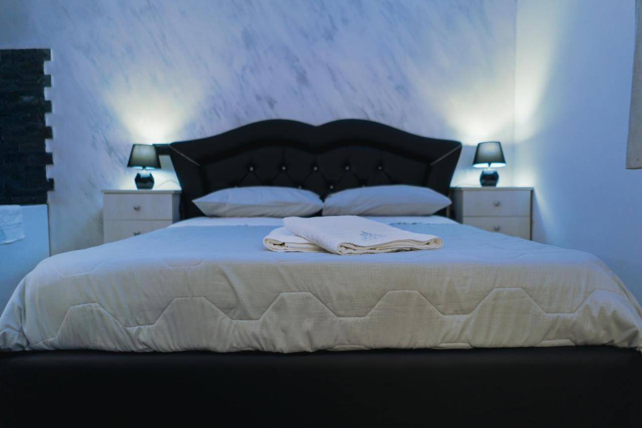 Dl Luxury B&B 那不勒斯 外观 照片