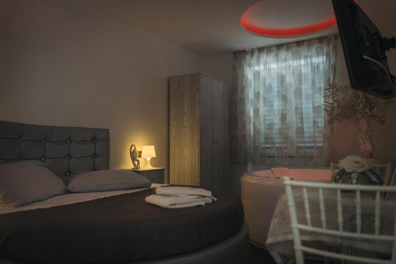 Dl Luxury B&B 那不勒斯 客房 照片